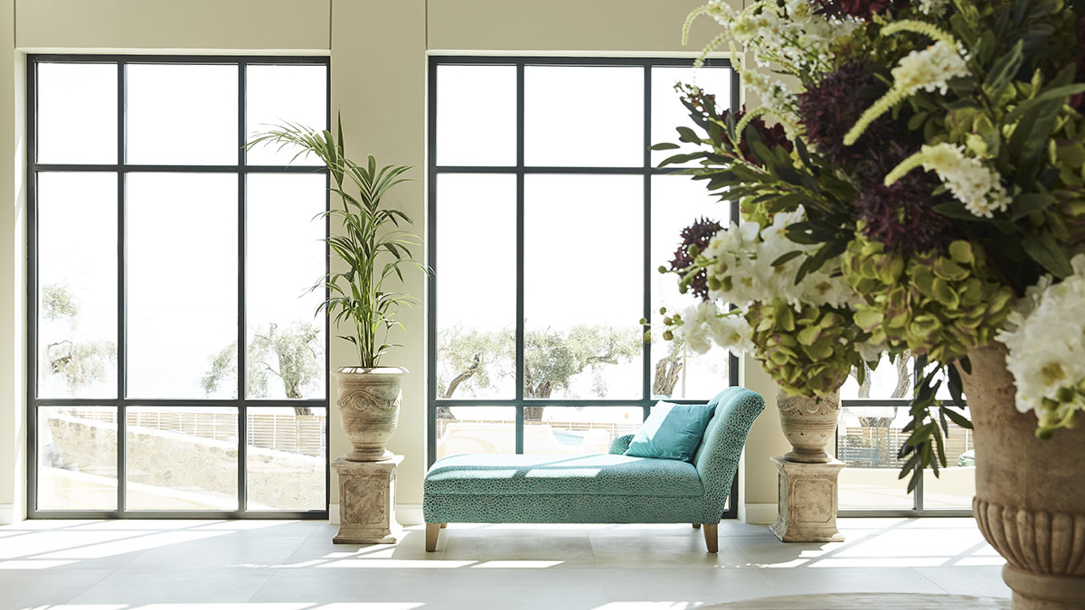 Nido, Mar-Bella Collection 